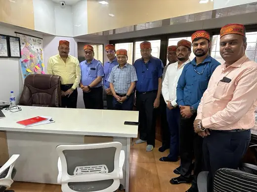 Sanket Transport team at the Belapur office